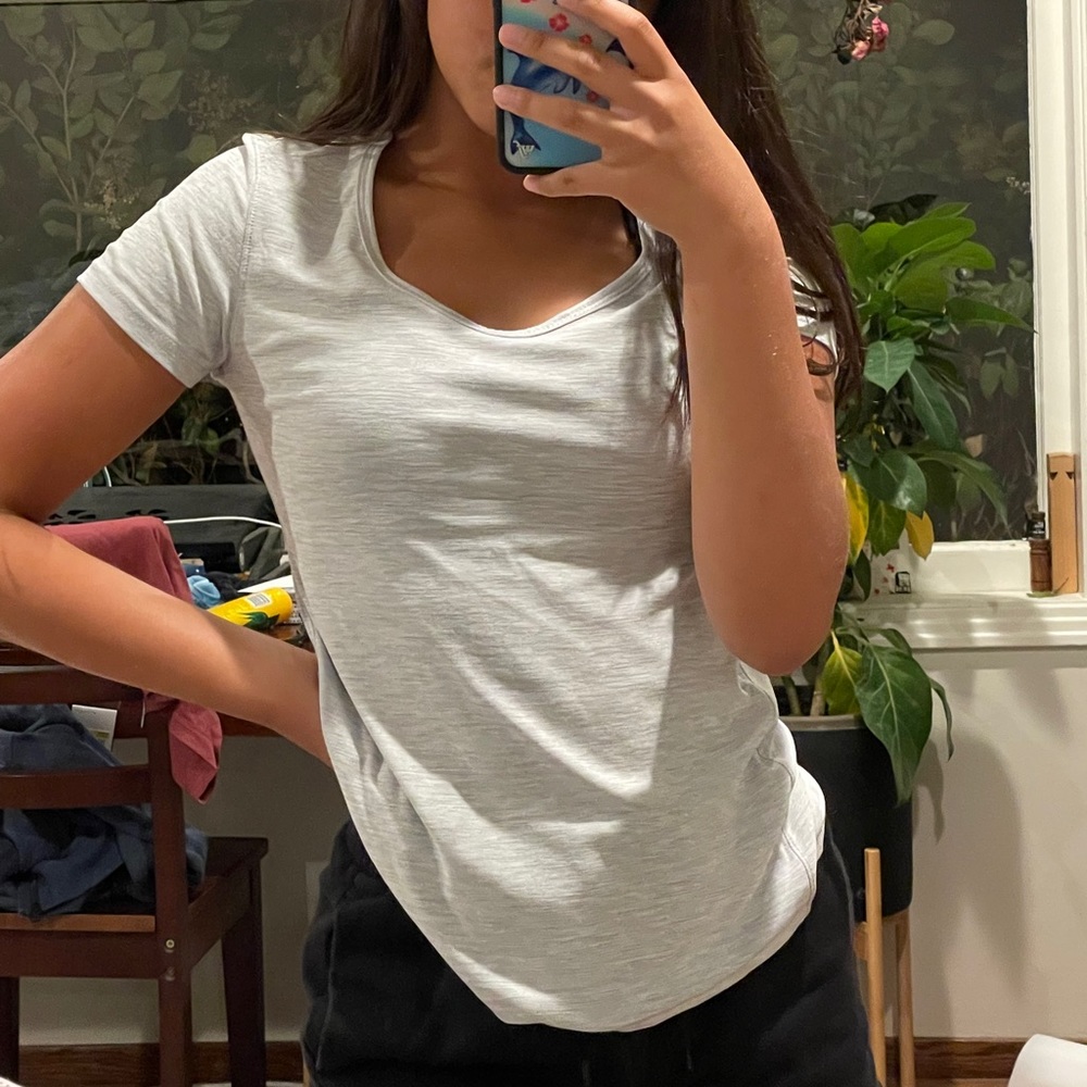 Workout tops